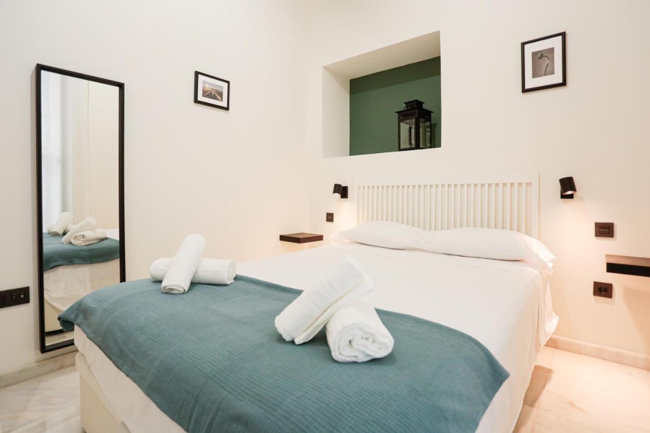 Monkeys Apartments Cervantes Sevilla Exterior foto